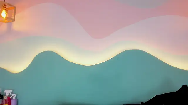 Lannajansen online show from February 2026 01:38:01 PM