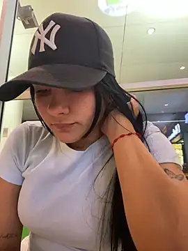 ruby  00 online show from March 2025 12:22:01 AM