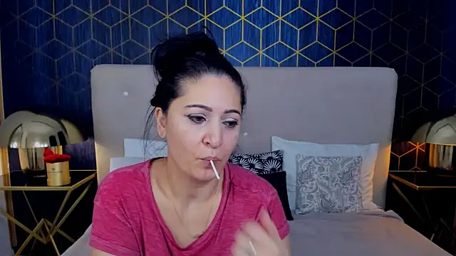 Snapshot of ValeryBlakes chatting on November 2025 06:41:01 PM ValeryBlakes online show from November 2025 06:41:01 PM