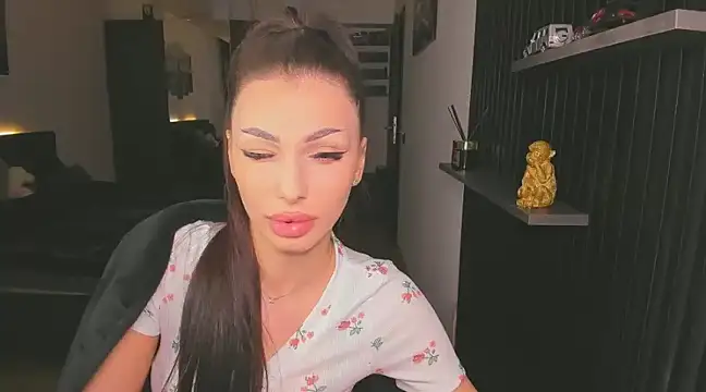 HelenShawn online show from January 2025 12:36:02 AM