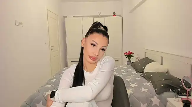 HelenShawn online show from March 2025 07:45:02 PM