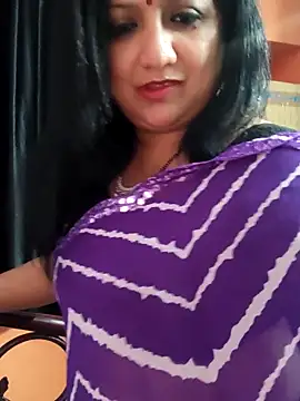 Snapshot of horny_lizia chatting on April 2026 06:24:02 PM horny lizia online show from April 2026 06:24:02 PM