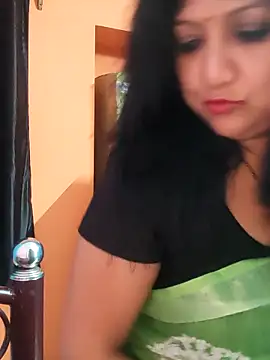 Snapshot of horny_lizia chatting on April 2026 06:25:02 PM horny lizia online show from April 2026 06:25:02 PM