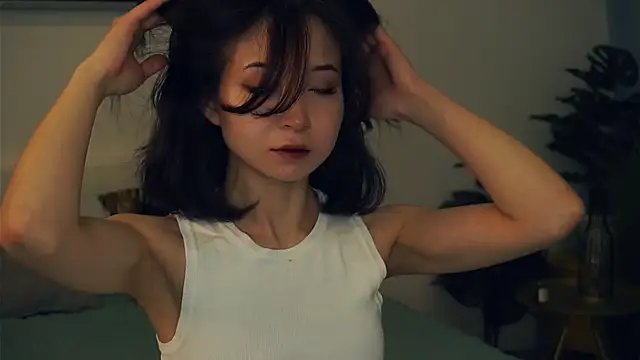 Snapshot of VeronaCritchlow chatting on February 2025 07:35:01 AM VeronaCritchlow online show from February 2025 07:35:01 AM