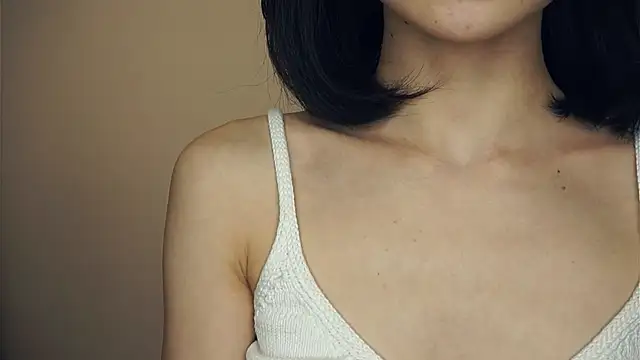 Snapshot of VeronaCritchlow chatting on February 2025 10:33:02 AM VeronaCritchlow online show from February 2025 10:33:02 AM