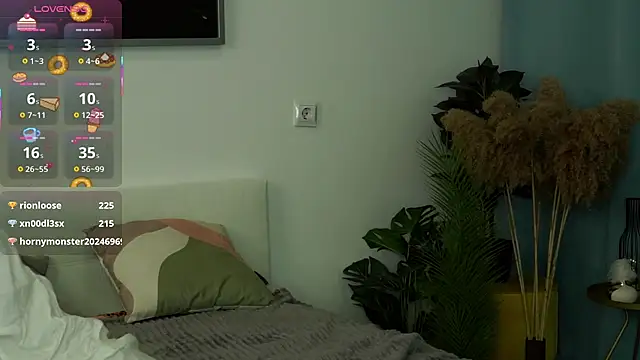 Snapshot of VeronaCritchlow chatting on March 2025 02:04:02 PM VeronaCritchlow online show from March 2025 02:04:02 PM