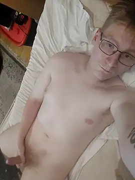 Arttuforyounakedboy online show from May 2026 02:01:02 PM
