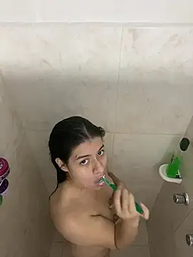 Hannah Jonhson online show from July 2026 10:56:01 PM