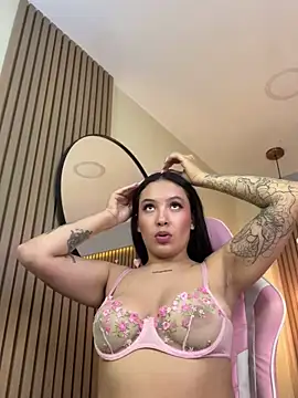 Victoria Collinns online show from February 2025 02:54:01 PM