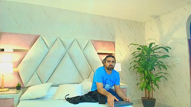 anastasia marco online show from February 2025 12:05:02 PM