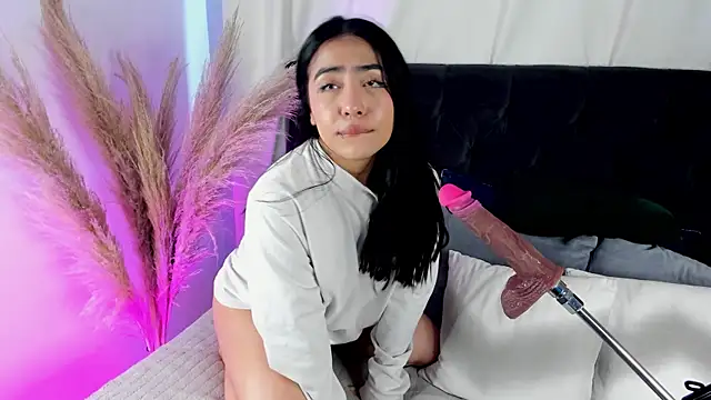 aniie west online show from September 2025 01:34:02 PM