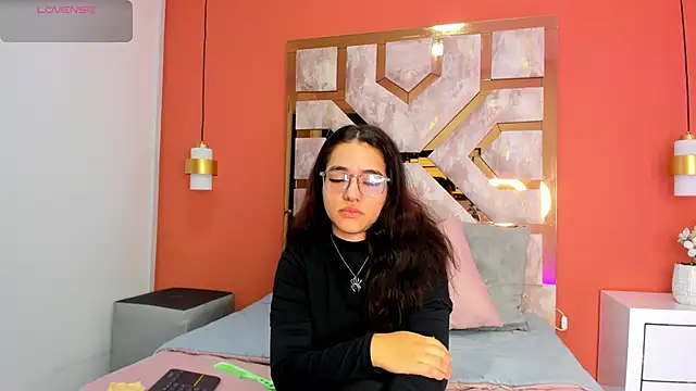 Billie Jhonson  online show from September 2025 01:27:01 AM