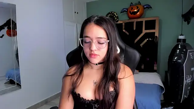 Billie Jhonson  online show from October 2025 08:10:01 PM