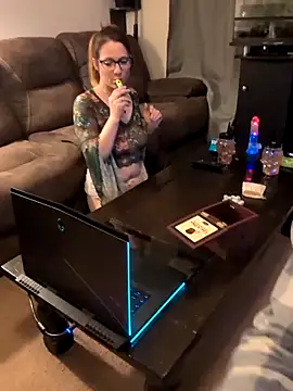 YourNotMySupervisor online show from February 2026 03:37:02 AM