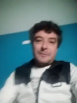 Snapshot of petxxl chatting on December 2025 09:53:01 PM petxxl online show from December 2025 09:53:01 PM