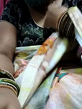 Snapshot of laxmitelugu78 chatting on March 2025 02:51:02 PM laxmitelugu78 online show from March 2025 02:51:02 PM