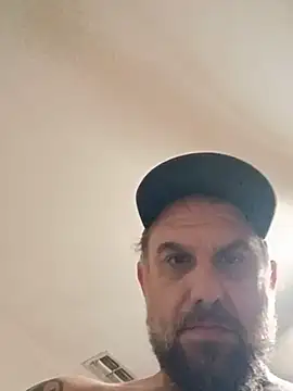 mrcox420 online show from August 2026 04:00:01 AM