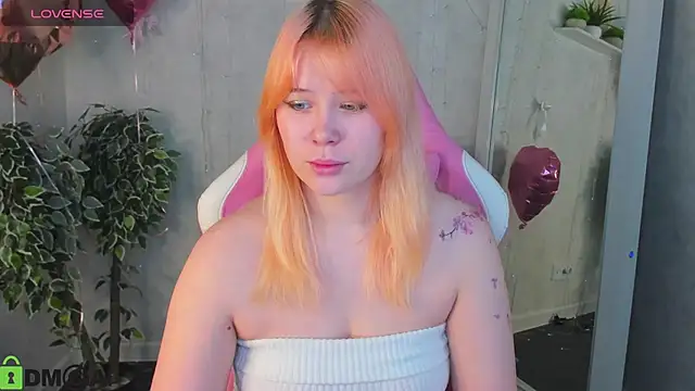 Snapshot of Amy_Kimberlly chatting on February 2026 12:17:01 AM Amy Kimberlly online show from February 2026 12:17:01 AM