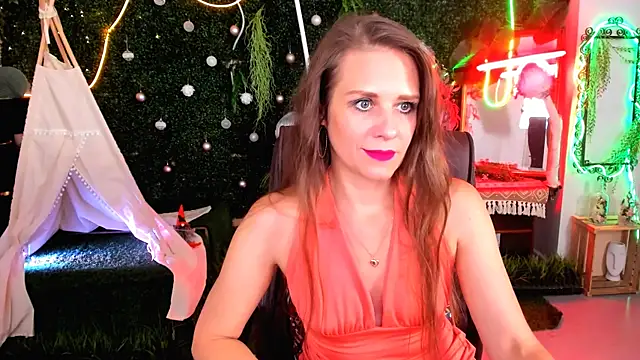 Snapshot of EmiliaBedy chatting on July 2026 09:12:02 AM EmiliaBedy online show from July 2026 09:12:02 AM