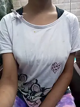 Snapshot of Tanu-00 chatting on January 2025 06:49:02 AM Tanu-00 online show from January 2025 06:49:02 AM