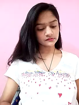 Snapshot of Tanu-00 chatting on October 2025 04:13:02 AM Tanu-00 online show from October 2025 04:13:02 AM