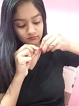 Snapshot of Tanu-00 chatting on November 2025 02:02:01 PM Tanu-00 online show from November 2025 02:02:01 PM