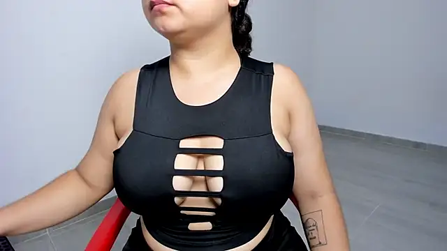 Little Shaara online show from March 2025 11:28:02 AM