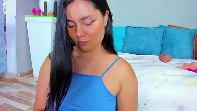 Snapshot of evaa_greey chatting on November 2025 08:08:01 PM evaa greey online show from November 2025 08:08:01 PM