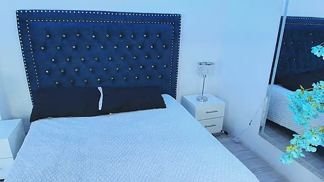 Milu ballmer online show from September 2025 06:19:02 PM