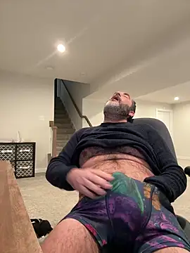 Snapshot of harrychest chatting on February 2026 03:06:01 PM harrychest online show from February 2026 03:06:01 PM