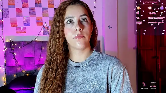 Snapshot of Isangel_ chatting on April 2026 02:34:01 AM Isangel online show from April 2026 02:34:01 AM