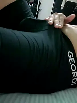 Snapshot of pdesangr chatting on February 2025 01:18:02 PM pdesangr online show from February 2025 01:18:02 PM