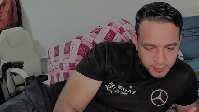 Snapshot of pdesangr chatting on March 2025 03:40:01 AM pdesangr online show from March 2025 03:40:01 AM