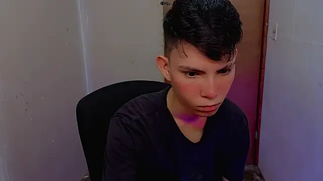 Alexxx lov online show from February 2026 12:23:02 PM