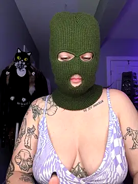 Snapshot of goblingirl888 chatting on October 2025 06:11:01 AM goblingirl888 online show from October 2025 06:11:01 AM