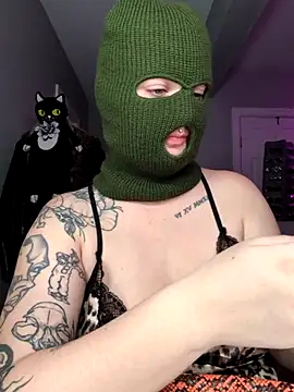 Snapshot of goblingirl888 chatting on October 2025 07:16:01 AM goblingirl888 online show from October 2025 07:16:01 AM