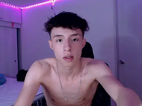 Snapshot of Juanmres chatting on March 2026 09:08:02 PM Juanmres online show from March 2026 09:08:02 PM