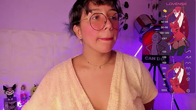 Ludovica6669 online show from February 2025 05:40:01 PM