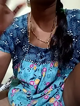 Snapshot of TeluguammayiMahi chatting on April 2026 10:47:02 PM TeluguammayiMahi online show from April 2026 10:47:02 PM