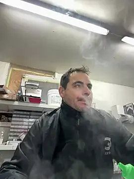 justeqqun online show from January 2025 11:44:02 AM