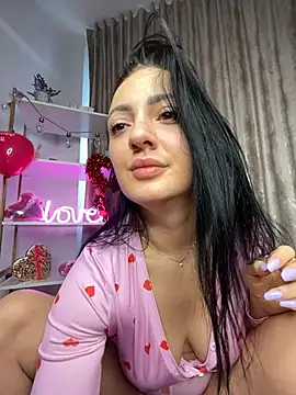 Snapshot of RaisaSalvi chatting on February 2026 08:18:01 AM RaisaSalvi online show from February 2026 08:18:01 AM