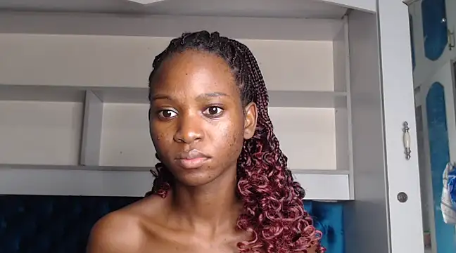 YoungDiva69 online show from March 2025 09:00:02 PM