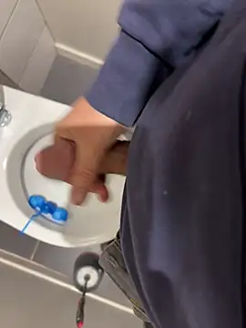 yannusgir33 online show from February 2025 02:42:01 PM