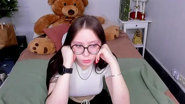 Snapshot of Alikka_Shykitty chatting on February 2025 02:40:02 AM Alikka Shykitty online show from February 2025 02:40:02 AM