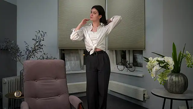 Snapshot of KennaVorn chatting on January 2025 01:47:01 PM KennaVorn online show from January 2025 01:47:01 PM