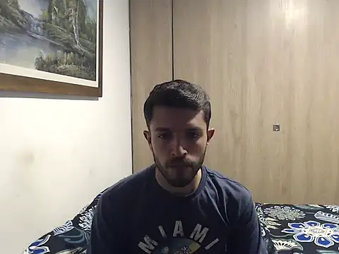 Snapshot of nickzeus98 chatting on April 2026 11:18:01 PM nickzeus98 online show from April 2026 11:18:01 PM