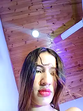 Snapshot of -Nicol chatting on February 2025 10:14:01 AM -Nicol online show from February 2025 10:14:01 AM