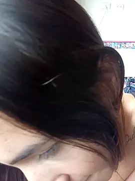 Snapshot of -Nicol chatting on February 2025 01:42:01 PM -Nicol online show from February 2025 01:42:01 PM