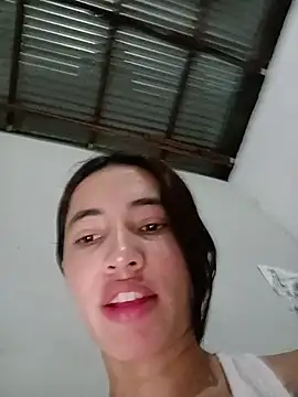 Snapshot of -Nicol chatting on October 2025 10:02:01 AM -Nicol online show from October 2025 10:02:01 AM