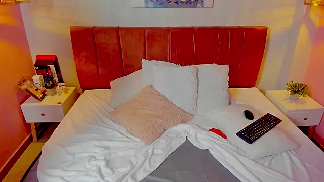 Snapshot of ninna_curly chatting on February 2025 10:17:02 AM ninna curly online show from February 2025 10:17:02 AM